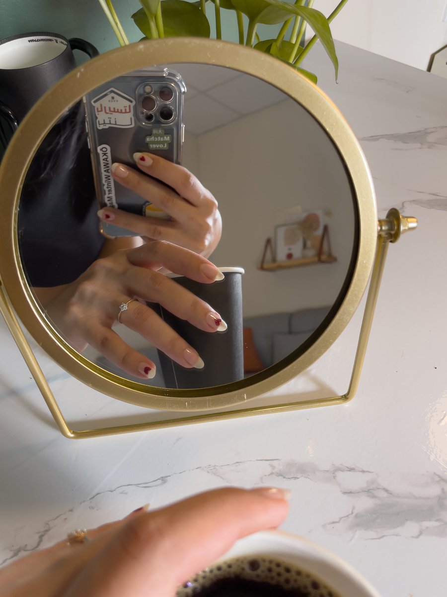 قهوة بَهية في صباح رقيق جداً ♥️♥️