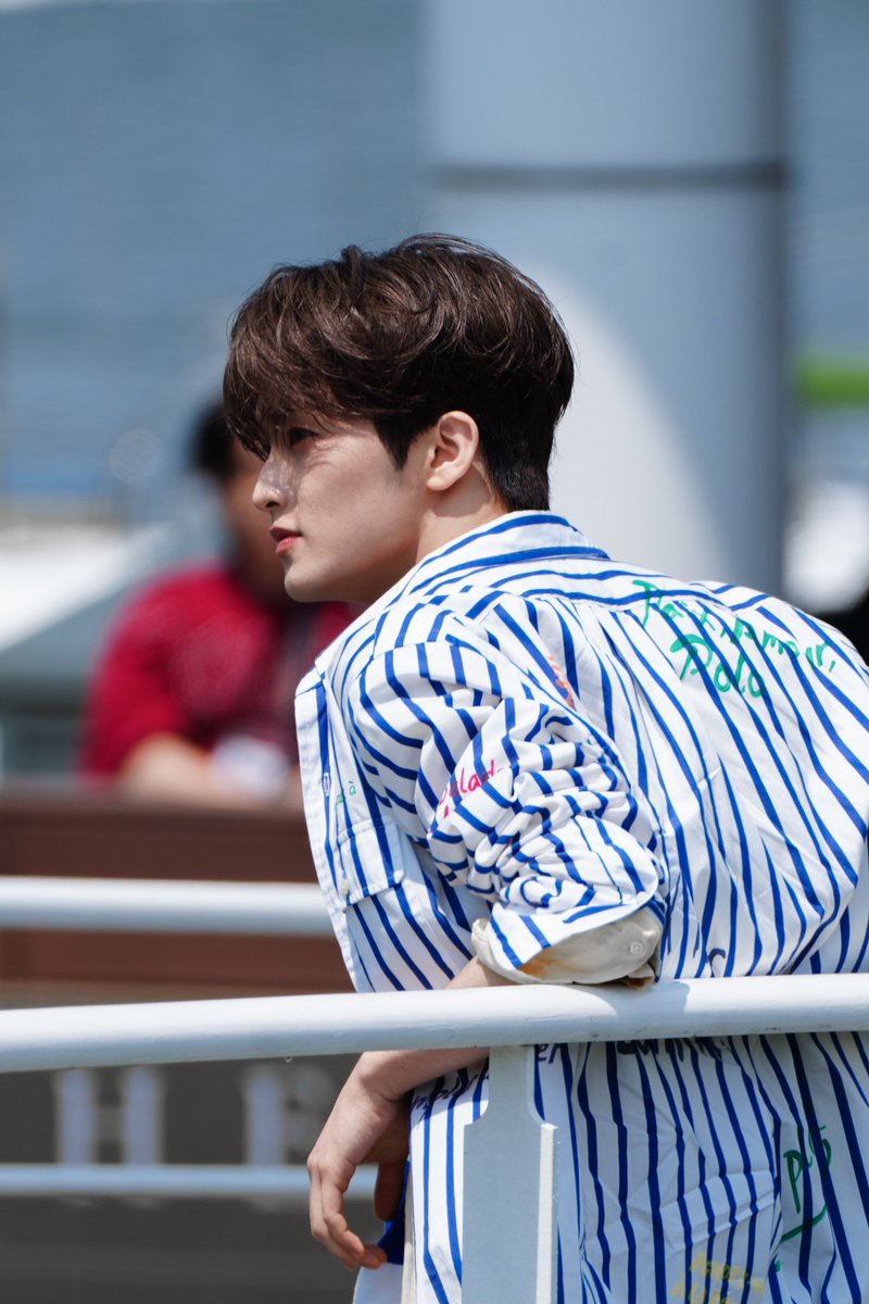 เชื่อมาตลอดว่าหน้าร้อนไม่เหมาะกับการตกหลุมรัก แต่ไม่ใช่กับหน้าร้อนนี้แล้วอะดิ