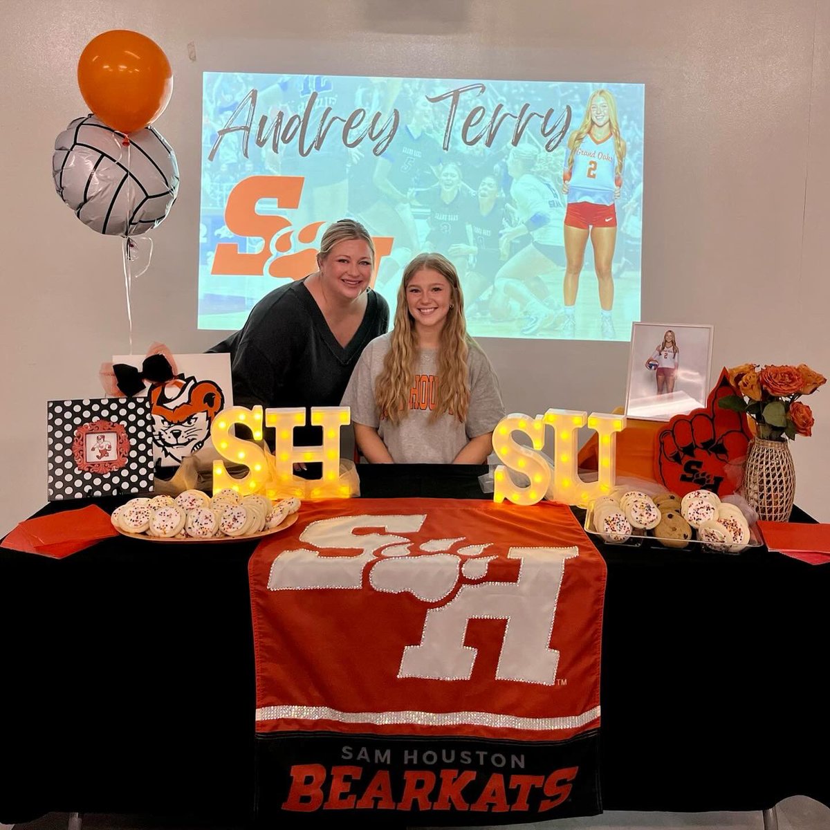 Don’t have the words to describe how proud we are of Audrey for signing to Sam Houston State University! The Bearkats are getting one of the best leaders & competitors there is, and she’s pretty dang good at volleyball too! 🤩 Congratulations, Terry! 🧡🤍