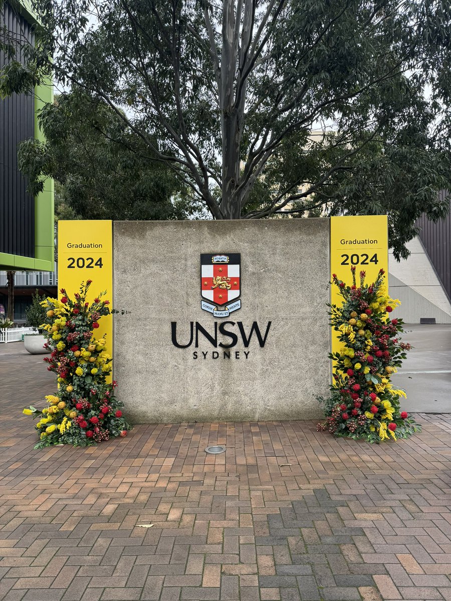 Wonderful to be back at the @GTCentre at @UNSWLaw to talk about referendums, and to discuss methodologies for the study of constitutional culture with terrific PhD researchers. Always a pleasure to be here.
