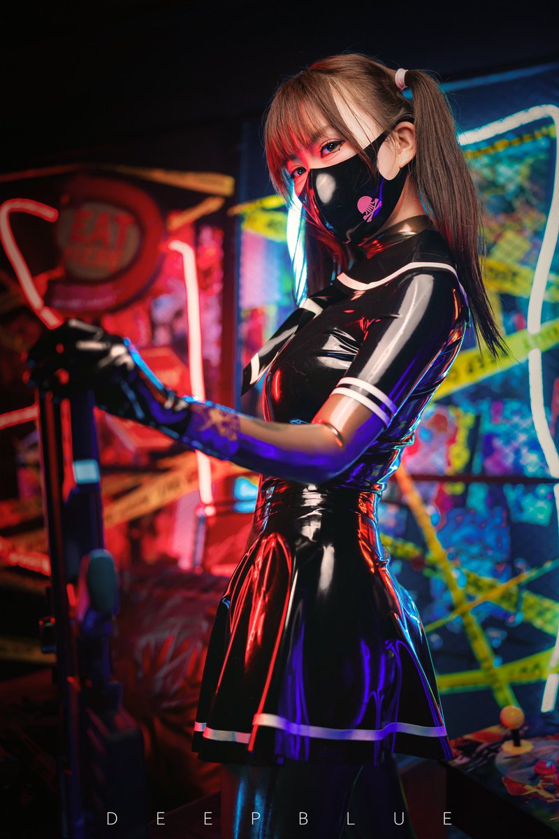有没有什么大家想看的二次元  我出出?评论区里告诉我。

#rubber #latex #kuragelatex #latexgirl #kurag  #恋物 #萝莉 #乳胶紧身衣 #反差