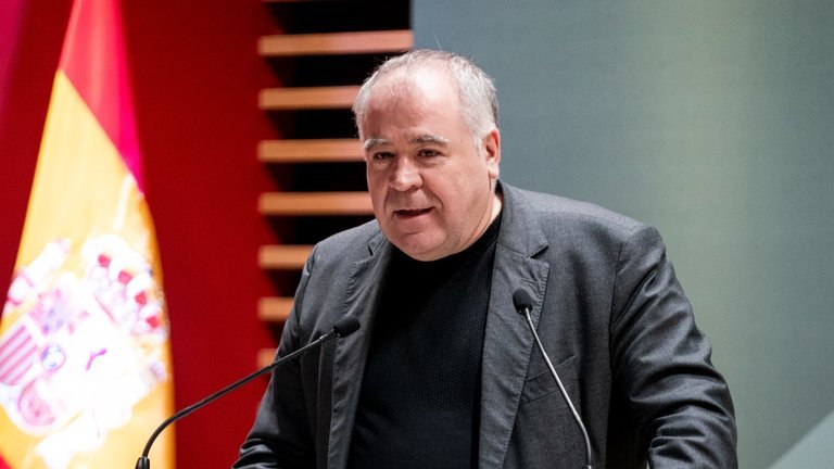 Consideras que Antonio García Ferreras es un buen periodista?

🔄 NO
❤️ SI