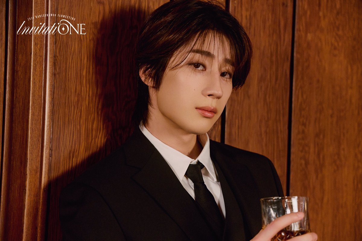 [📷]
2024 Han Seung Woo Fanmeeting 'InvitatiONE' 
Concept Photo 

🗓 24.06.01 (토) 2PM / 6PM 

🎫 멜론티켓
➫ kko.to/TCbOdI8syn

#한승우 #HANSEUNGWOO
#InvitatiONE