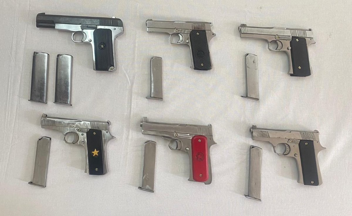 Acting swiftly in an intelligence-based operation, Counter Intelligence, Jalandhar busts an inter-state weapon smuggling racket with arrest of 2 smugglers along with 6 illegal pistols & 7 magazines Preliminary investigations reveal that the racket was working in a well-oiled