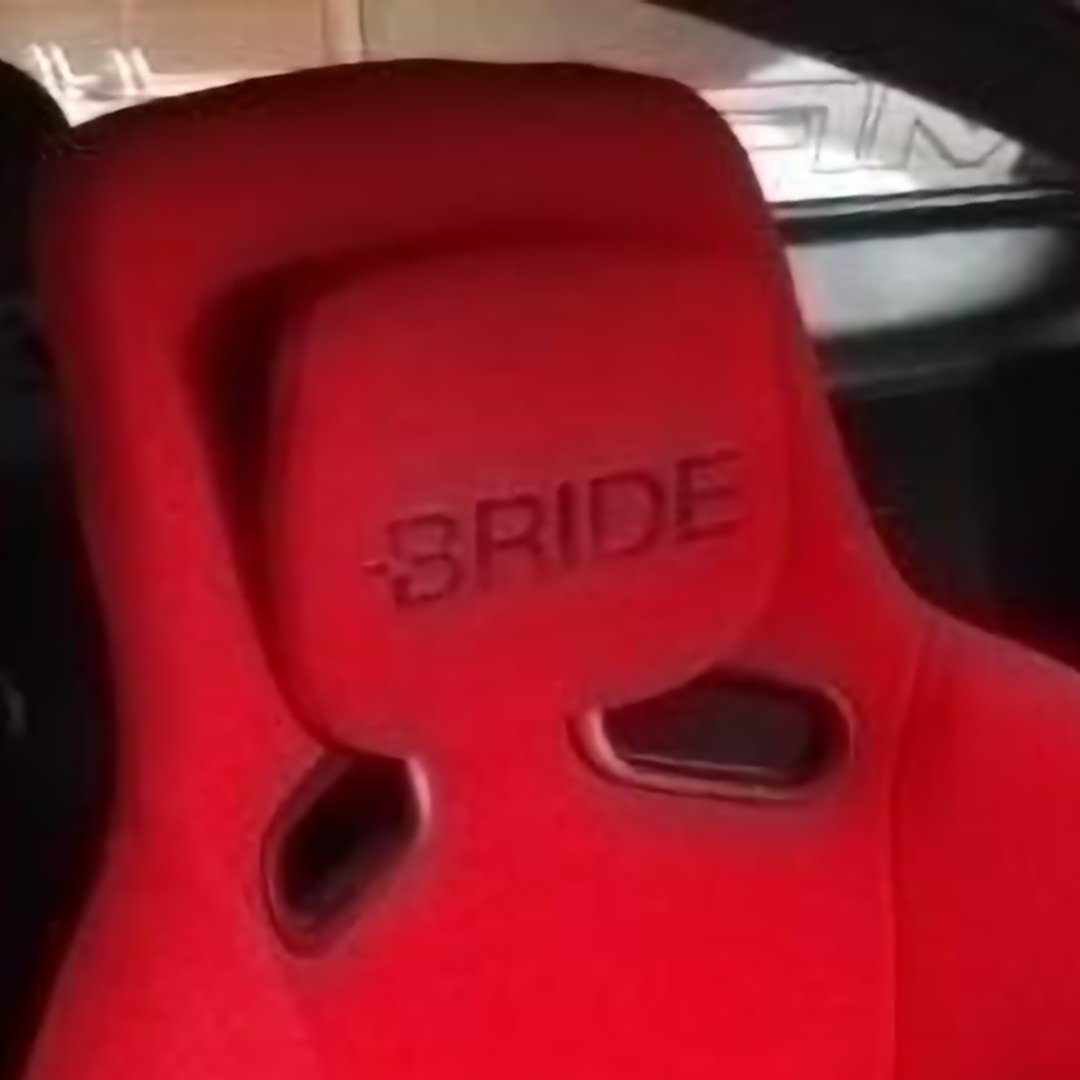 ma_nu_sa_'s tweet photo. このクッション欲しいーーー
情報か物あれば下さいm(_ _)m
#BRIDE #ZETA2 https://t.co/7VKbhnvwhi