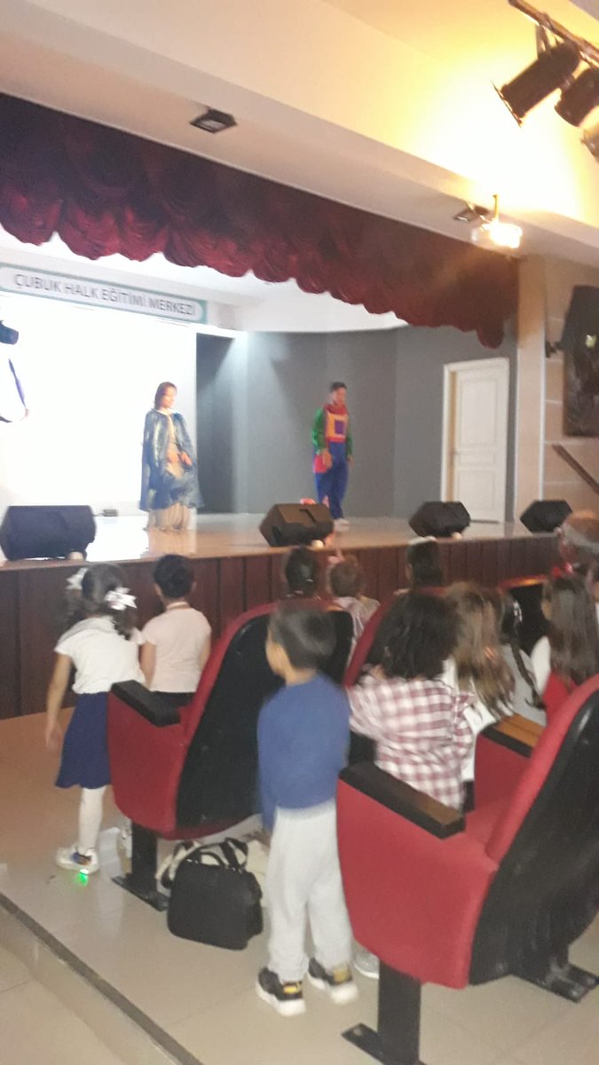 CubukHem's tweet photo. 23 Nisan Ulusal Egemenlik ve Çocuk Bayramı dolayısıyla Müdürlüğümüzde çocuklarımız için etkinlkler düzenledik.Hayat Boyu Öğrenme Kurumu tanıtımı,geleneksel el sanatlarımızın hatırlatılması,çocukların yeni ilgi alanları keşfetmesi amaçlı,eğlenceli faaliyetlerimiz büyük ilgi gördü. https://t.co/pZJJtiylcY