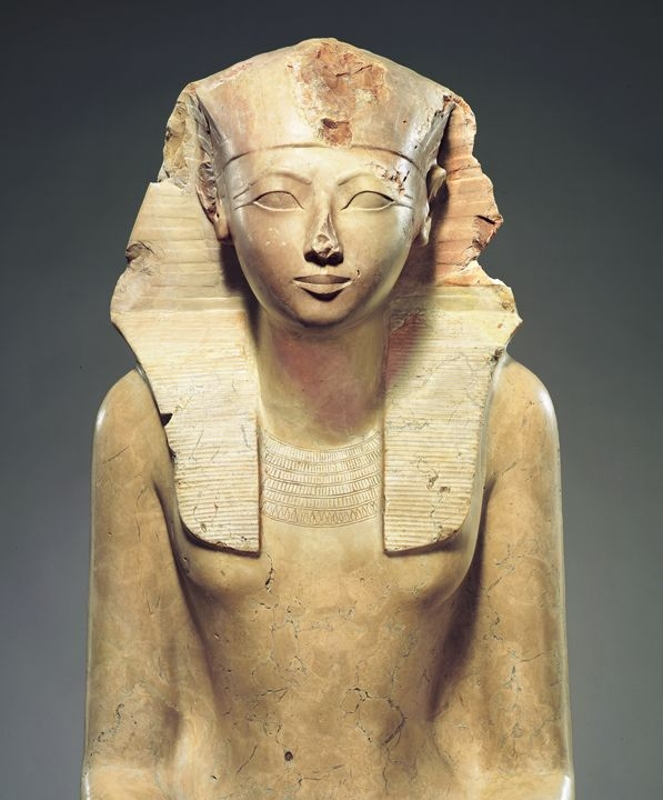 Did you know? The ancient Egyptians had a female pharaoh named Hatshepsut who ruled for 22 years and was one of the most successful pharaohs of all time! She even wore a fake beard to assert her authority #mythoprofessori #Hatshepsut #EgyptianHistory