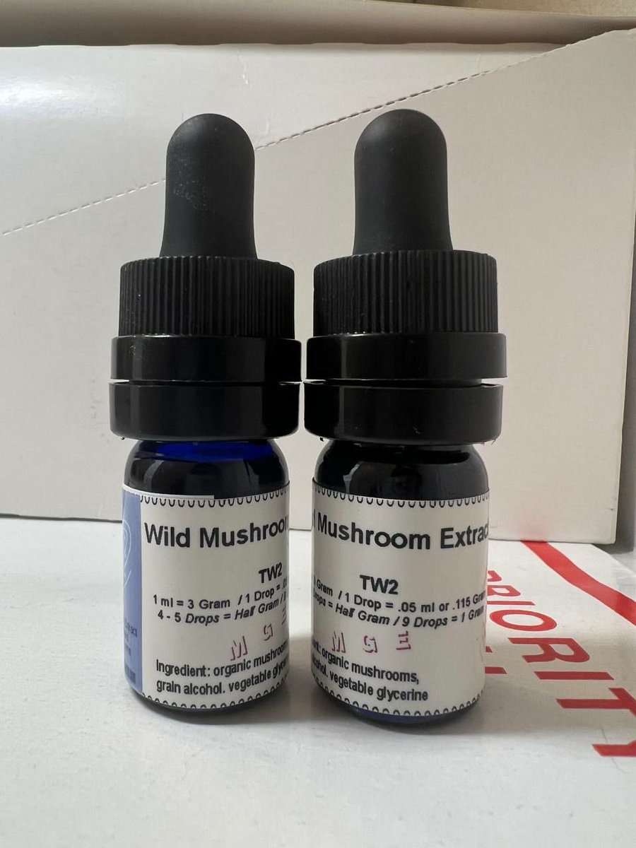 Psilocybin Vials 🧪 

5gs Tidal Wave 2 Mushrooms 🍄 In Each

1 - 60 (5gs)
2 - 110 (10gs)

Only 2 available! Act fast if your interested 🚚