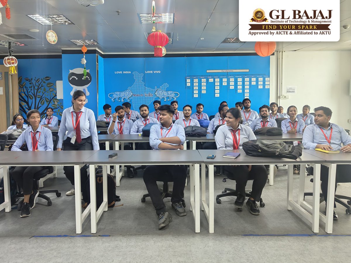 Students of B.Tech, Department of #ECE from #GLBajaj (GLBITM) had the great opportunity to visit World Trade Centre (WTC), VIVO,  a manufacturing unit of cellular smartphones.
#glbitm #industrialvisit #VIVO #Worldtradecentre #studentvisit #topbbacollege