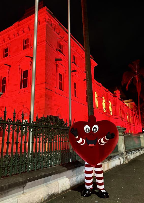 Australia is turning red for #HeartWeek2024 😍 Thank you to everyone who has helped spread awareness of heart disease this week, including hospitals, general practices, MPs, and Heart Foundation staff! Want to help spread awareness? Get involved 👉 pulse.ly/xiyigkwck2