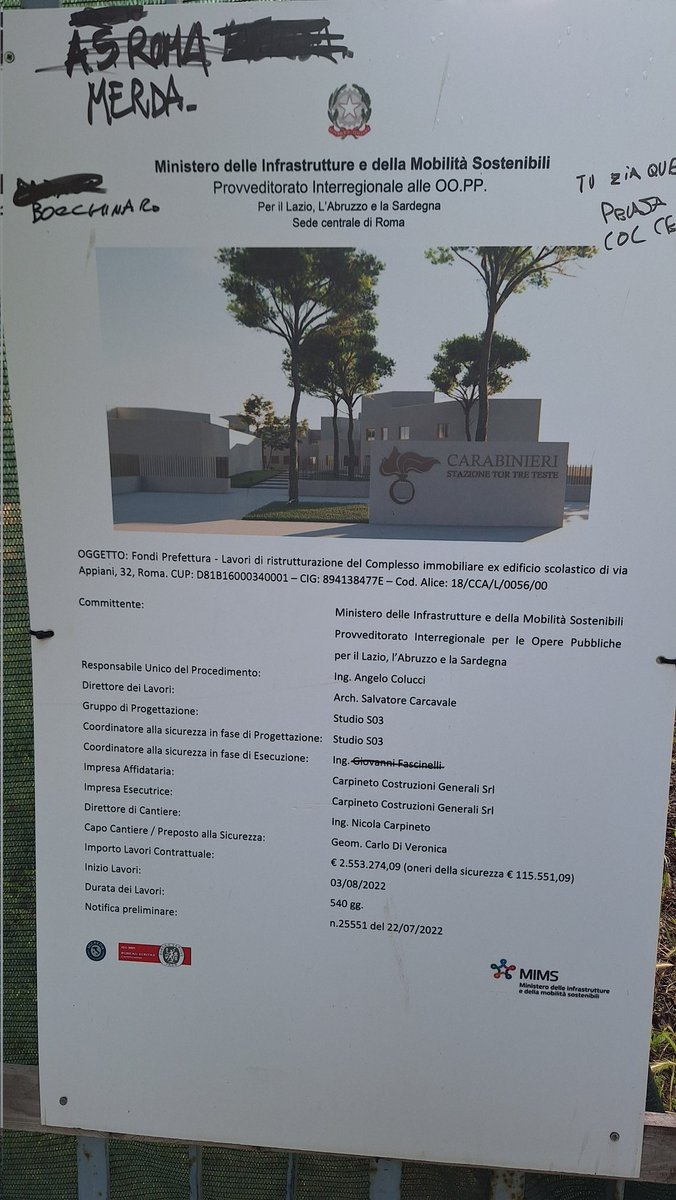 rodolfo murra (@rodolfomurra) on Twitter photo Roma. Uno scandalo di cui nessuno parla. Lavori fermi da un anno (dovevano finire ora), soldi pubblici buttati per un cantiere iniziato e abbandonato. Carte opache. La criminalità esulta... i Carabinieri (ed il popolo) aspettano <a href="/ilmessaggeroit/">Il Messaggero</a> <a href="/rep_roma/">Repubblica Roma</a> Roma. Uno scandalo di cui nessuno parla. Lavori fermi da un anno (dovevano finire ora), soldi pubblici buttati per un cantiere iniziato e abbandonato. Carte opache. La criminalità esulta... i Carabinieri (ed il popolo) aspettano <a href="/ilmessaggeroit/">Il Messaggero</a> <a href="/rep_roma/">Repubblica Roma</a>