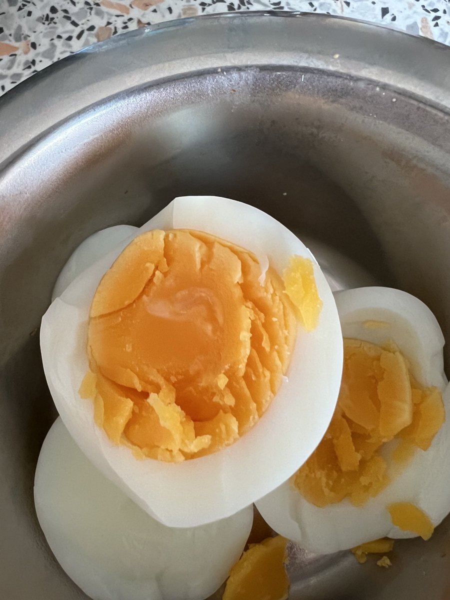 Himmiday egg 
#sonntagsei 🐾