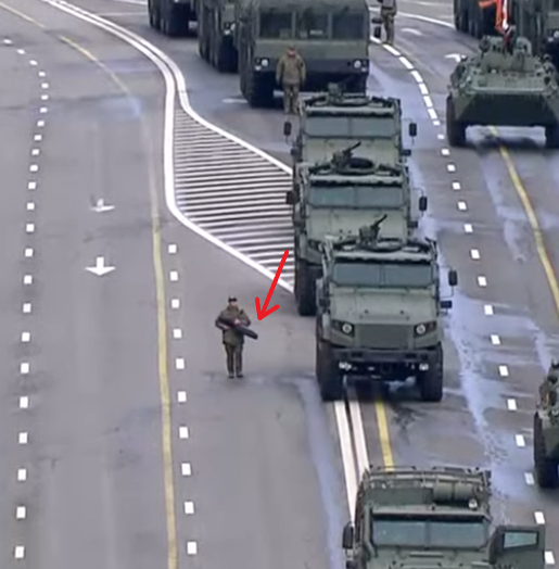 Russian soldiers are openly patrolling the (admittedly small) Victory Day Parade column with handheld drone jammers, presumably guarding against a potential Ukrainian UAV attack.