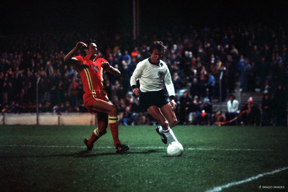 7️⃣9️⃣ Happy Birthday, Jupp #Heynckes! 🎁 🏆 Weltmeister 1974 🥇 Europameister 1972