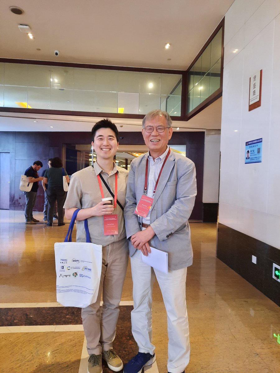 Thrilled to have attended @ismsc2024 and witnessed @ProfKimoonKim’s remarkable talk. A truly inspiring moment with one of Korea’s leading scientists! Lucky to have a photo with him 😊