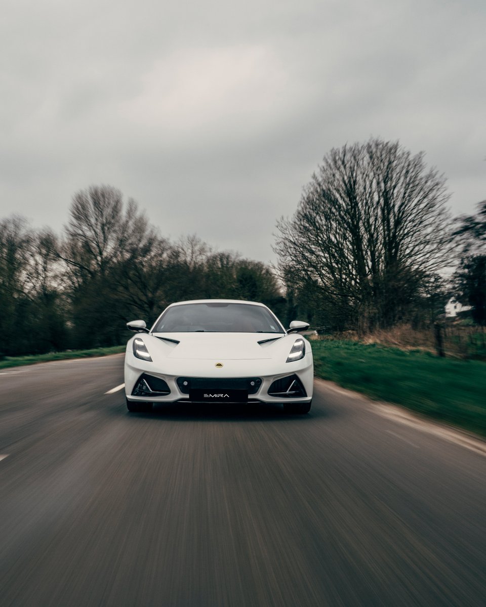 Sleek lines, bold styling, impressive design. The perfect ingredients to leave a mark wherever you go. Lotus Emira.

#lotus #emira #forthedrivers