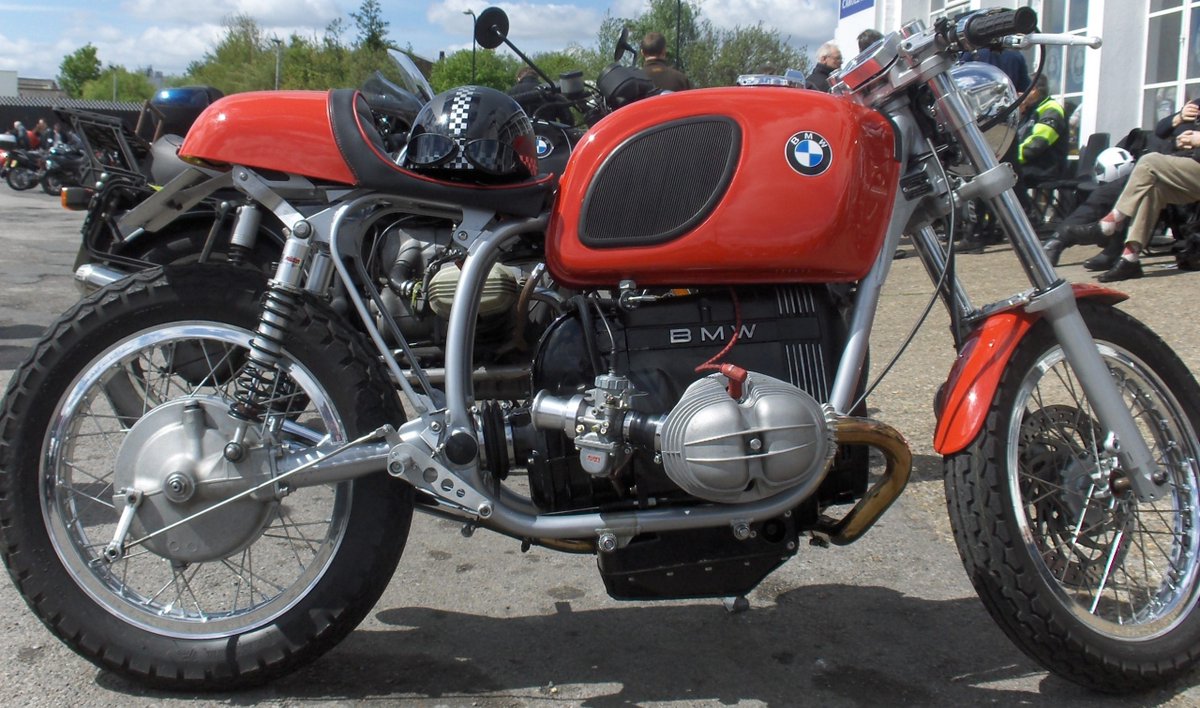BMW Bike day - Treffen Special 

Sunday 12th May
9am – 5pm

Ace Cafe...

Read more here: modernclassicbikes.co.uk/bmw-bike-day-t… 

#IndustryNews #LatestNews #ShowsandEvents #AceCafe