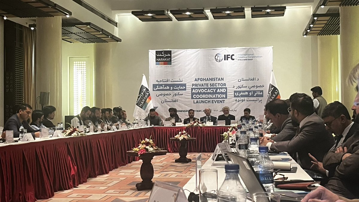 'The world is forcing our legal businesses to become illegal.' At @harakat_invest’s launch of the Private Sector Forum, #Afghan private sector revealed ongoing struggles with international banking hurdles, regulatory complexities, financing challenges, and more. Afghan private