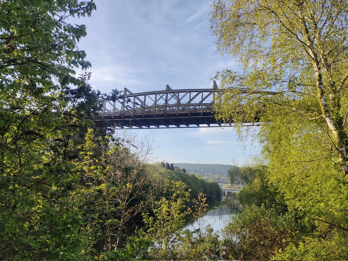 Running... along the Tawe at Landore, Swansea SA6