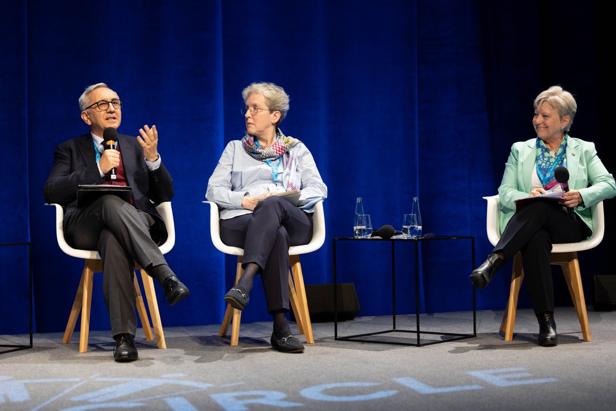 Arctic Circle tweet media