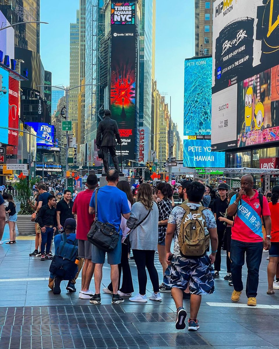 🌈 Mixed colors📍Times Square #NewYork #NewYorkCity #NYC