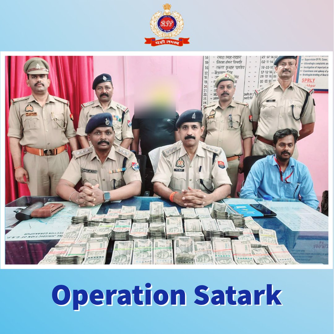 Amid strict vigilance for #Elections2024, #RPF & #GRP detained one person with unaccounted cash of ₹18 lakh at Gorakhpur station. Cash has been seized for probe into possible illegalities by #IncomeTax dept. #OperationSatark #Sentinels #LokSabhaElections2024 @rpfner