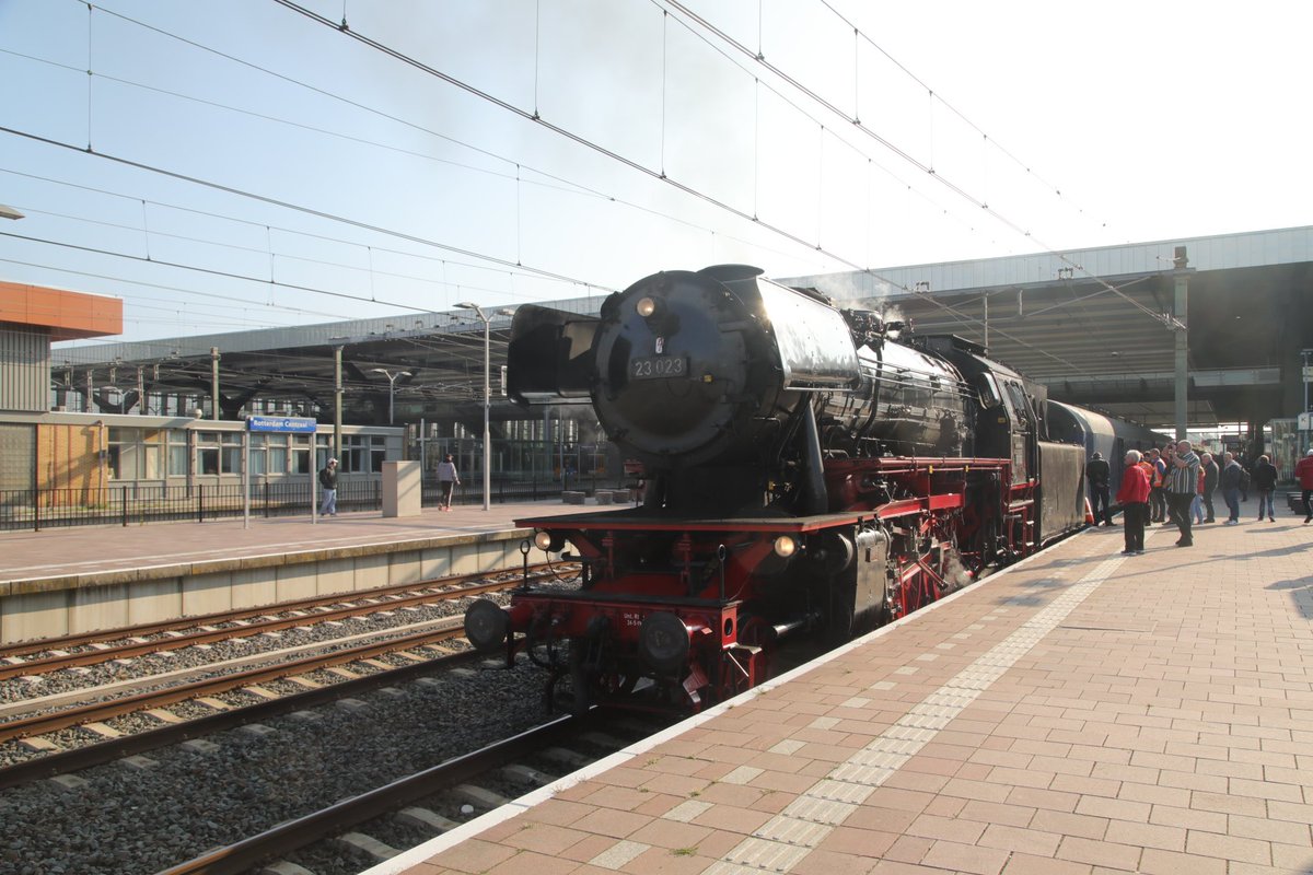 Materiaalmeester tweet media