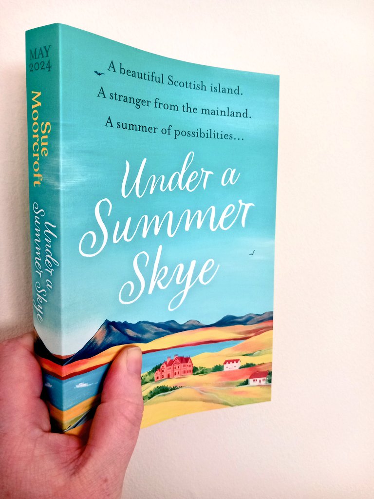 Morning lovelies 😘 a huge thank you to @Bookish_Becky @AvonBooksUK for sending me a copy of #UnderASummerSkye. This sounds like a perfect spring read! 😍 #BookPost #BookMail #BookTwitter