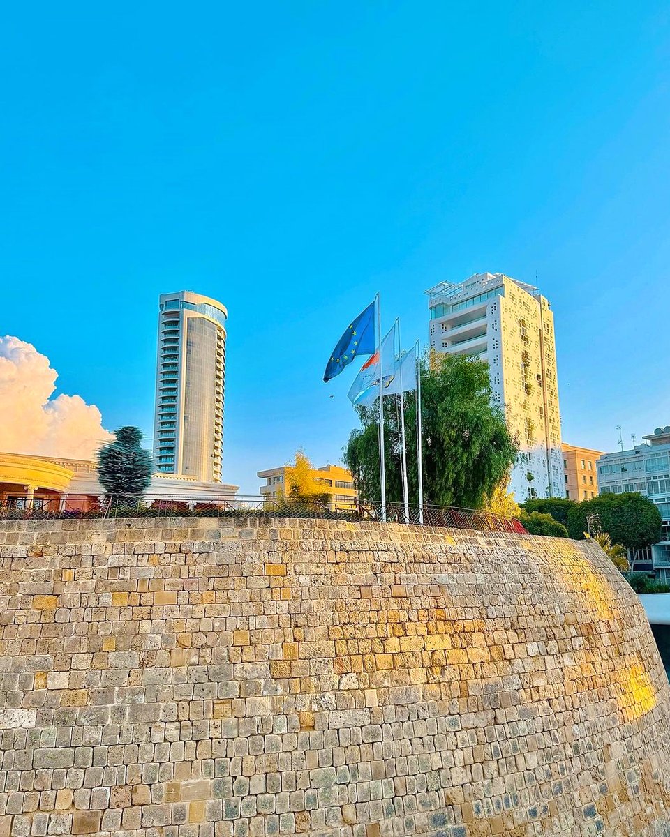 💙 Happy Europe Day! ⭐ Today, we celebrate the unity, diversity, and shared values that bind us together as Europeans. 🌍🇪🇺 #visitcyprus #EuropeDay #UnitedinDiversity 📷 @islanderstories