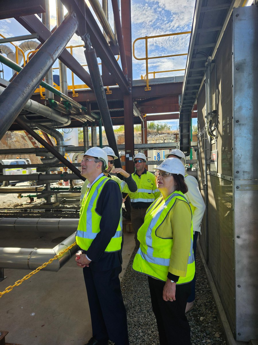 Hazer Group was delighted to recently host Austrade CEO Xavier Simonet, WA State Director, Jan Caforio & Global Engagement Manager, Ruth Keane for a site visit to the CDP.

#hazergroupltd #hydrogen #graphiticcarbon #austrade #cleantech #greenenergy #renewables #decarbonisation