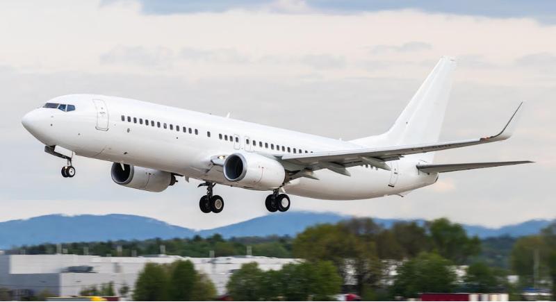 .@KlasJet , a prominent charter company within the Avia Solutions Group—the world’s largest ACMI provider—recently announced the addition of a new Boeing 737-800 NG to its fleet. #AviaSolutionsGroup #AvionExpress #BBNIndonesiaAirlines #Boeing #KlasJet mrobusinesstoday.com/klasjet-adds-s…