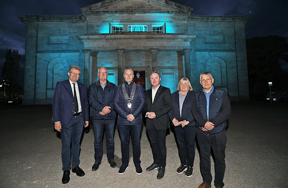 Courthouse Cavan was lit up teal last night, 8th May, for World Ovarian Cancer Day, a initiative to raise awareness of ovarian cancer and its symptoms using the BEAT campaign: BEAT symptoms are Bloating, Eating difficulties, Abdominal & pelvic pain, and Toilet changes #WOCD2024