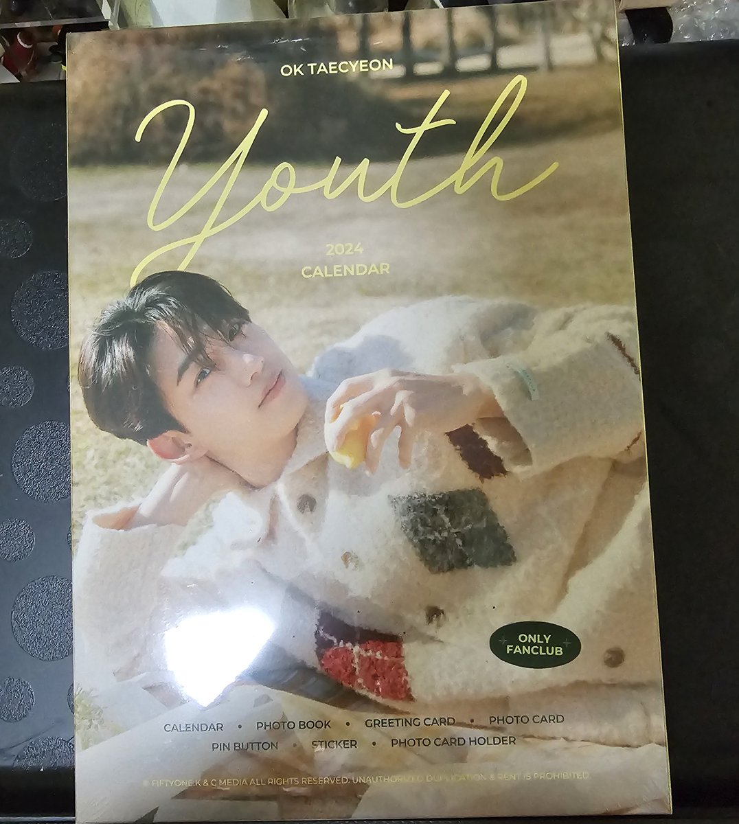 ardzia's tweet image. [WTS - MY only]  Ok Taecyeon &quot;Youth&quot; 2024 Calendar (FC version) - Sealed (Original Packaging)
🔸Price - RM315 includes postage
🔸DM to buy

Do let me know if you want me to do unsealed and sell it separately. Maybe I can consider it.

#pasar2PM