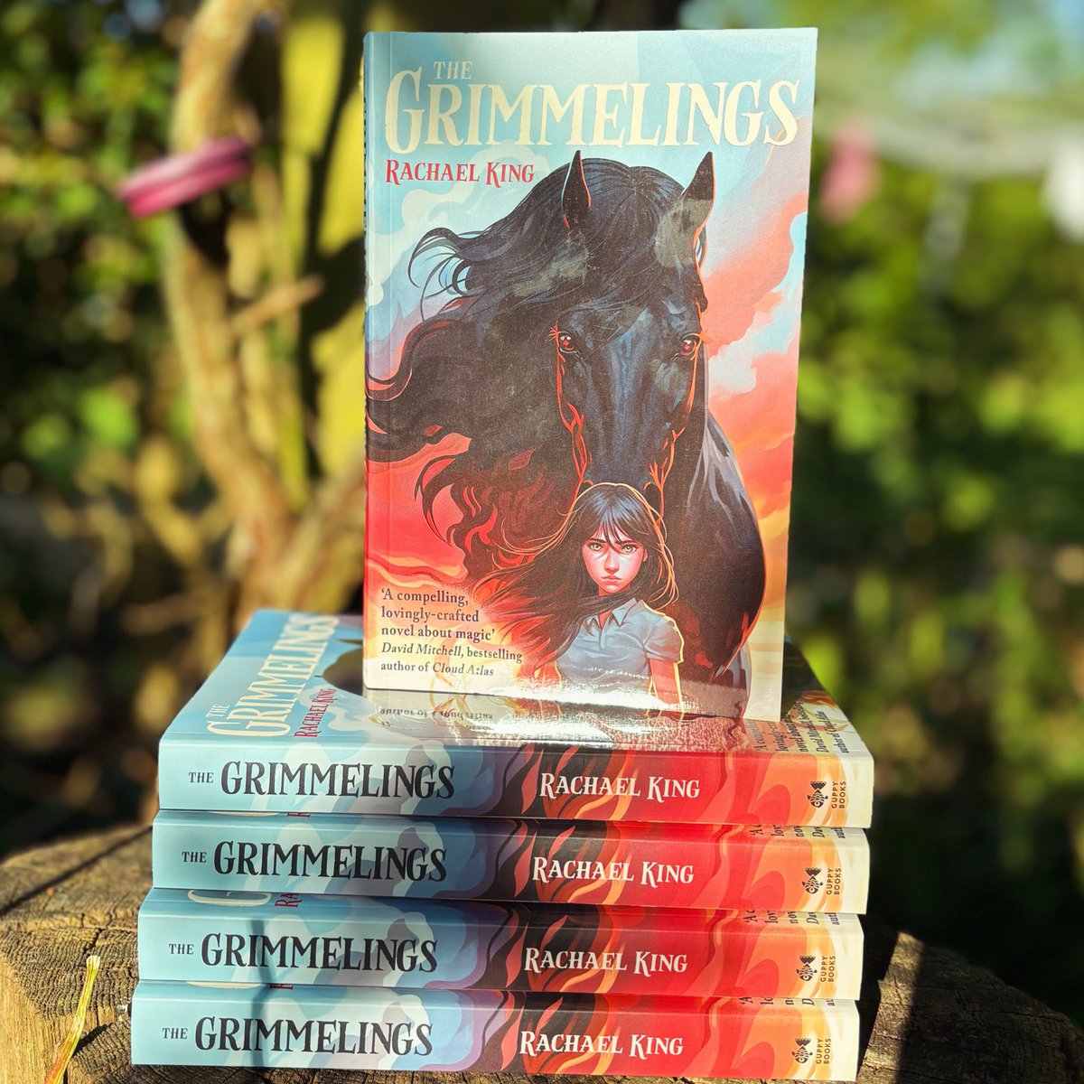 GIVEAWAY! It’s publication day for THE GRIMMELINGS, a magical middle grade novel from amazing NZ author @rachaelking70 - and to celebrate we are giving 5 lucky people the chance to each WIN a copy of this beauty. RT, tag a friend and it could be you! Ends 5pm 12 May GMT.