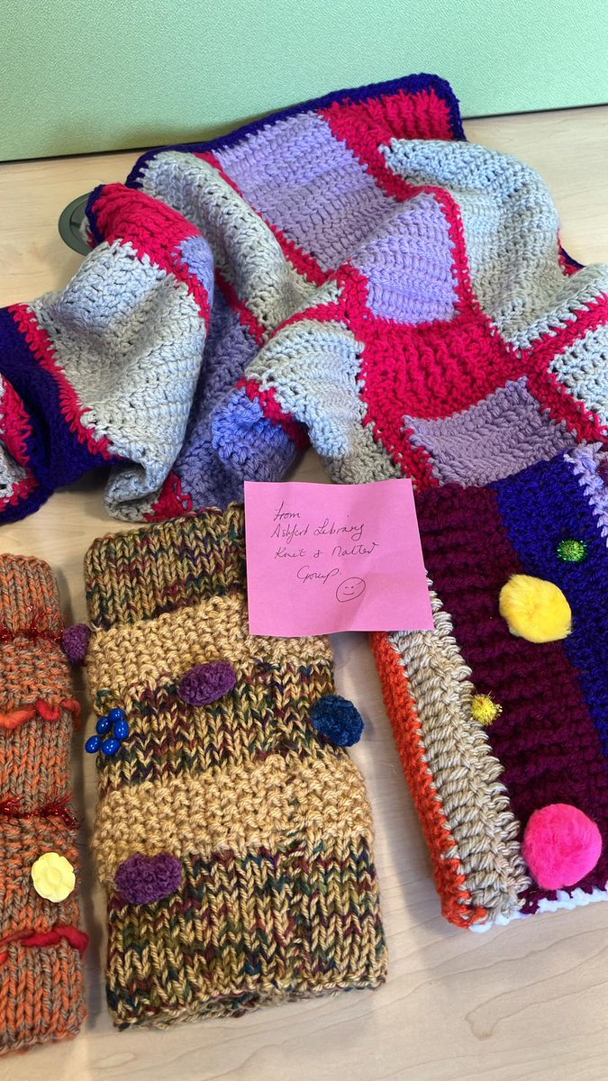 Thank you to the Ashford Library Knit and Natter Group for this donation of handcrafted fiddle muffs and a blanket. Our patients and staff really appreciate these gifts. @AshfordLib