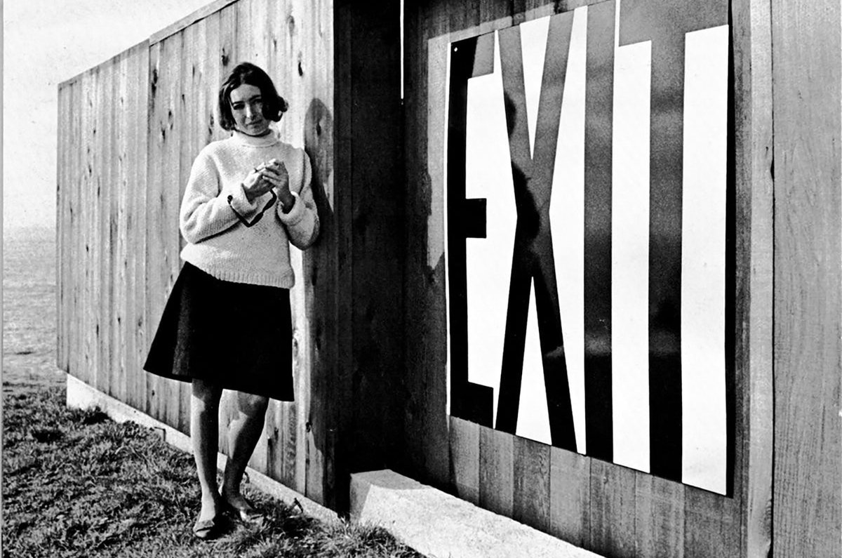 Barbara Stauffacher Solomon RIP Thank you for your wonderful work in designing super graphics and landscapes at Sea Ranch and elsewhere. nytimes.com/2024/05/08/art…