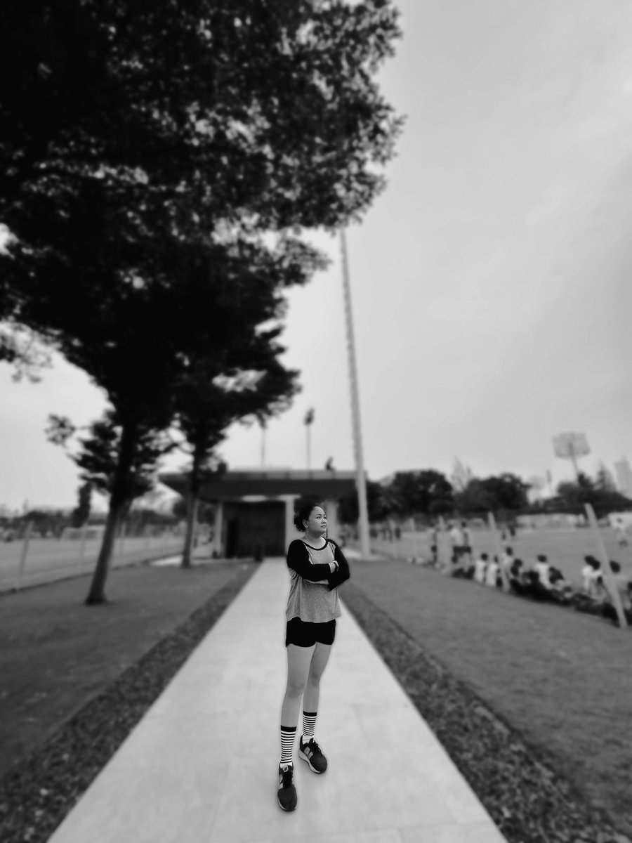 Gaya gue selalu #GreyDays2024 gimana keren ga? Let’s make this!!