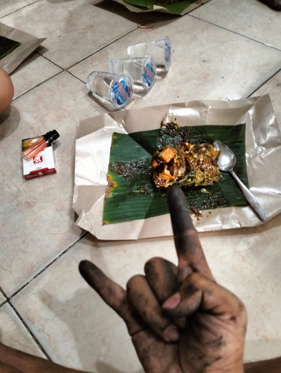 fabrelamphara's tweet photo. sudah tertakar tidak mungkin tertukar https://t.co/tQjiaOPRE2