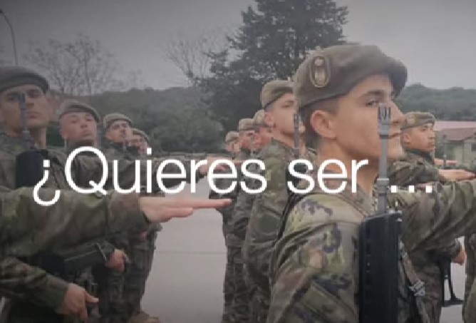 ¿Quieres ser uno de nosotros🇪🇸🇪🇸? Se acerca el segundo ciclo de la convocatoria para el ingreso como militar de tropa y marinería de las Fuerzas Armadas Españolas. ¡¡Anímate a ser uno de nosotros.!! youtube.com/watch?v=FloNLM… #reclutamientoES