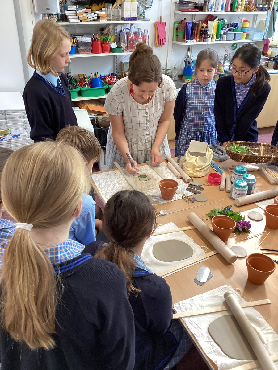 StMargs Art tweet media