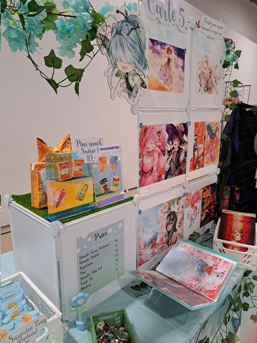 yamishinoficial's tweet image. J&apos;ai fini de monter mon stand yeah! #fantasybasel