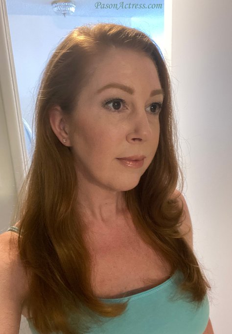 What am I looking at? #Pason #PasonActress #Redhead #RedheadActress #Actress #NaturalRedhead #Ginger<a href="/tag/pason"class="tags">#Pason</a><a href="/tag/pasonactress"class="tags">#PasonActress</a><a href="/tag/redhead"class="tags">#Redhead</a><a href="/tag/actress"class="tags"><span>#actress</span></a><a href="/tag/ginger"class="tags"><span>#ginger</span></a><a href="/tag/naturalredhead"class="tags"><span>#naturalredhead</span></a><a href="/tag/strawberryblonde"class="tags"><span>#strawberryblonde</span></a>