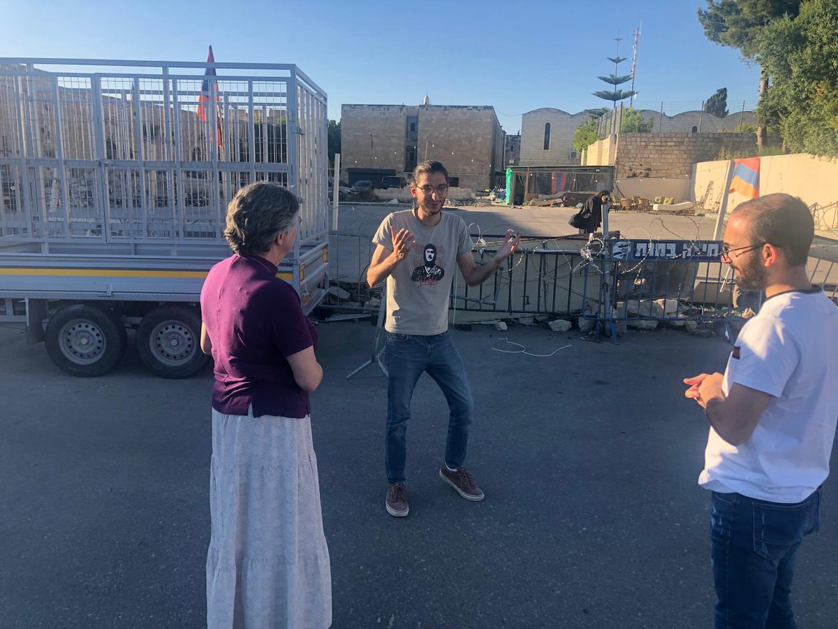 These two extraordinary young men are leading their community in a peaceful struggle to ensure their land at #CowsGarden in the Armenian Quarter is not taken from them. Important to protect the historic status quo of Jerusalem from unwanted land grabs. newarab.com/analysis/battl…