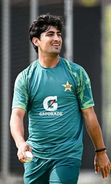 Pictures from the latest practice session 💚
#naseemshah
#IREvPAK