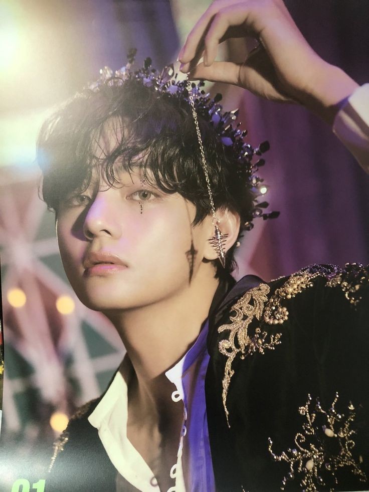 Barinagleams's tweet photo. Ya'll don't talk about this look enough https://t.co/bveylJyE7M
