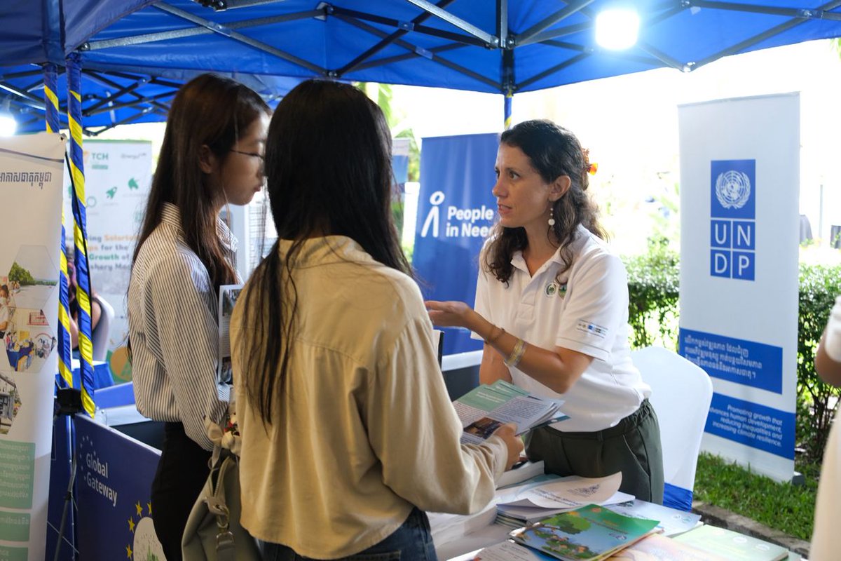 On this #EuropeDay we acknowledge and celebrate the partnership between @EU_Commission and @UNDPCambodia #FOROURPLANET and strengthening institutions' & people's resilience to climate induced shocks and impacts in #Cambodia @EUAmbCambodia