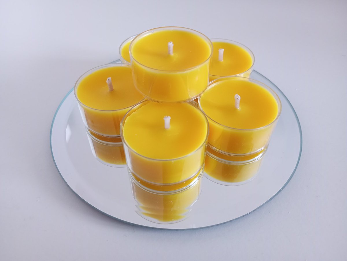 Light to encourage positivity and confidence YELLOW CANDLES Find candles of all colours in my Etsy shop #Candle #handmade #Yellow #positive #confidence #etsy #EtsySeller #EtsySellers #Small #SmallBusiness #shop #shopsmall