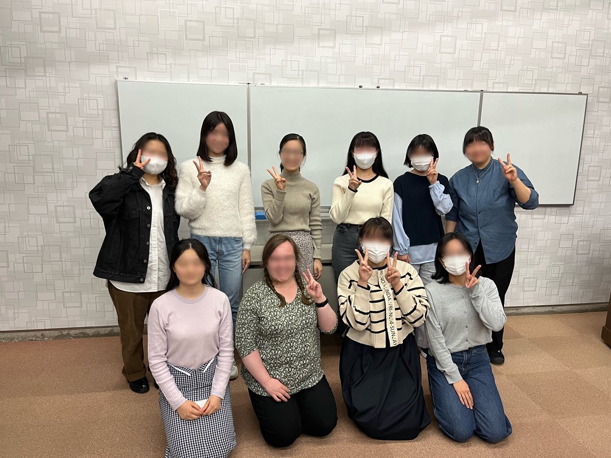 gwc_chorus's tweet image. 新歓報告🪷

今年度は 7名 新しくメンバーが増えました👏

これで女子大女声は 10名 となりました🎊
音の厚みが増すこと間違いなしです✨

合唱の方はいつでも何年生でも新入部員を受け付けています。気になった方は是非ご連絡ください💬

#春から学習院女子大学 #春から学女 #春からgwc #大学合唱