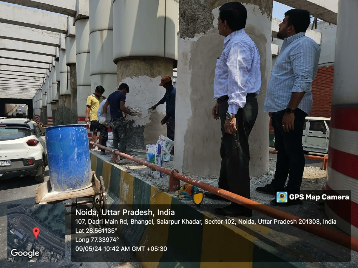 #NoidaAuthoritiy is working to upgrade city’s #infrastructure services to better serve its citizens. In the Salarpur Khadar, Sector 37 underpass, repair work is being carried out on the pillars While this work is ongoing, travelers are advised to be mindful & #DriveSafe.