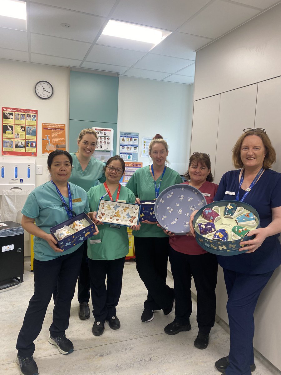 Staff in willow day ward receiving their beautiful teasets from our QI “Sympatea” funding awarded by @IrishHospice #patientcentred #compassion #empathy #dedication #support #familyandpatients